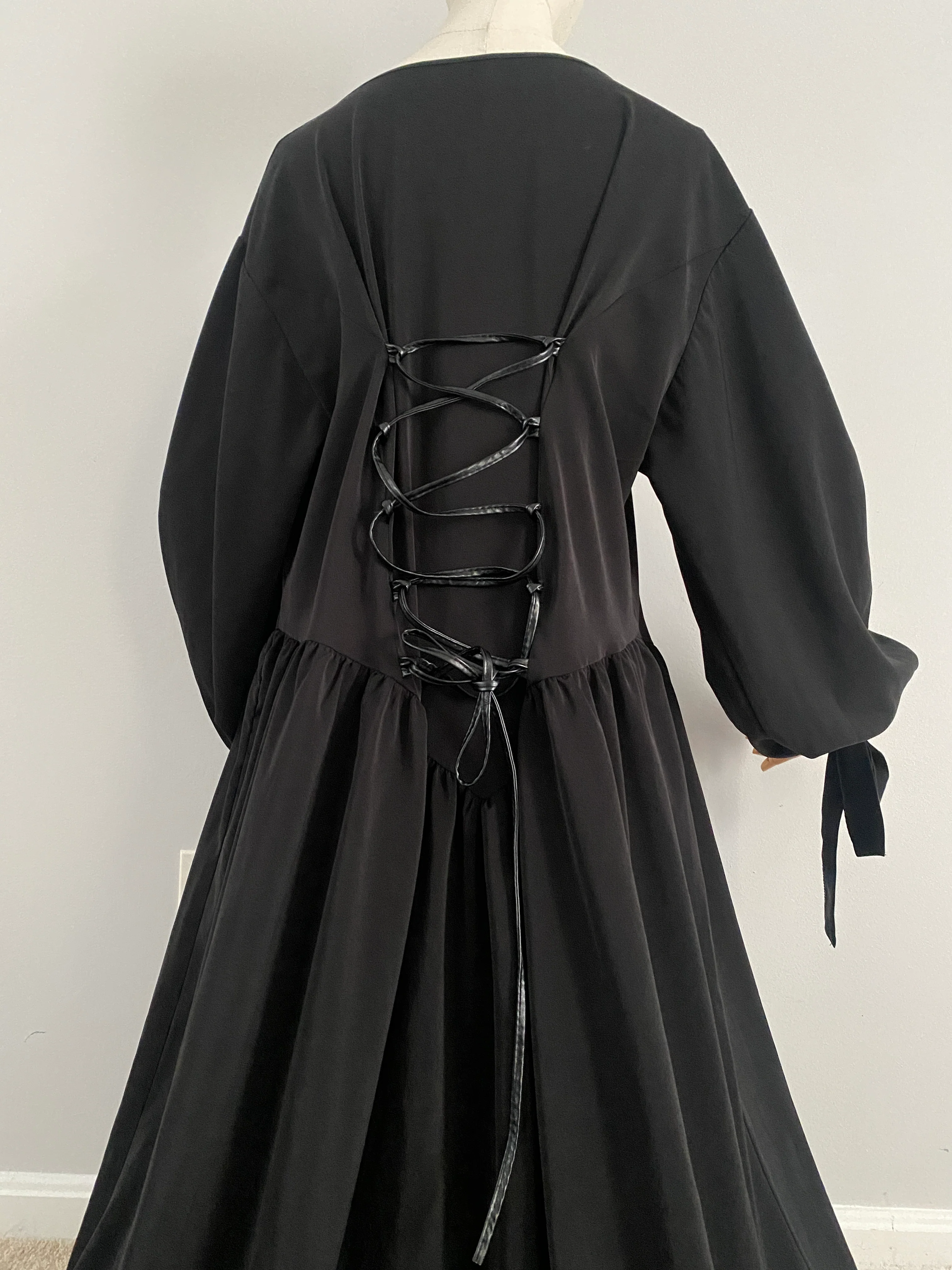 Unreleased Leather Princessa Abaya - Size 56 ONLY! - Image 3
